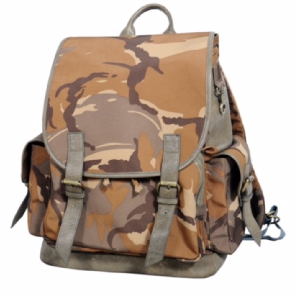 MalQ Cameo Camo Backpack